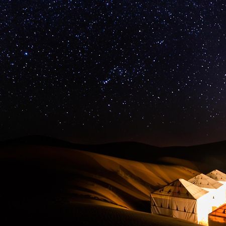Sahara Dunes Luxury Camp メルズーガ エクステリア 写真