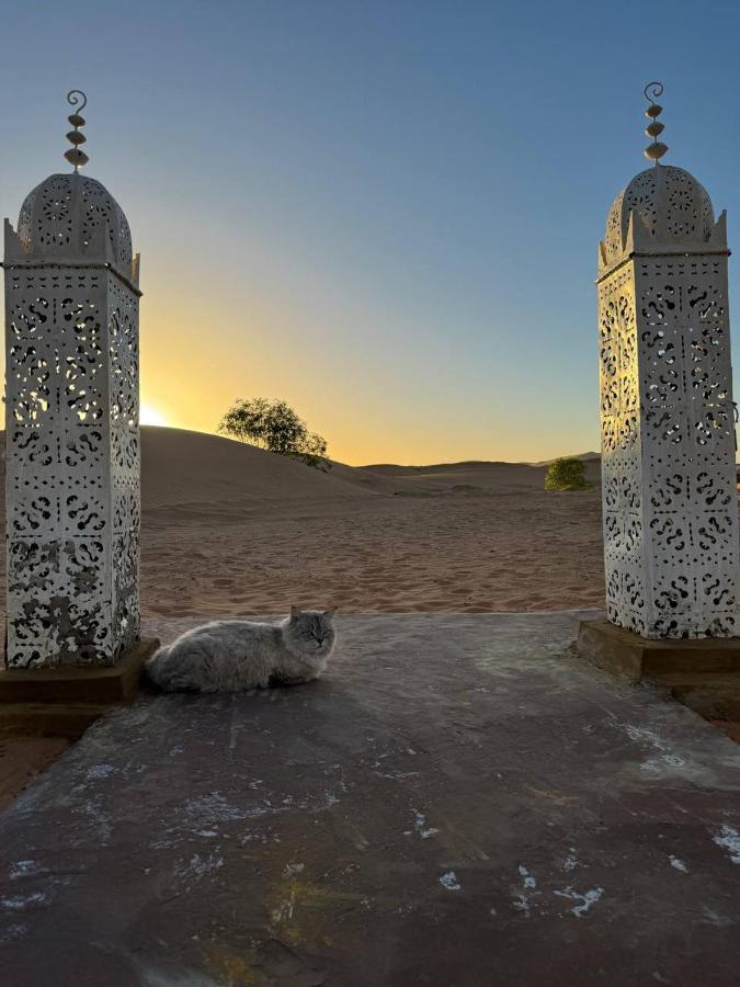 Sahara Dunes Luxury Camp メルズーガ エクステリア 写真