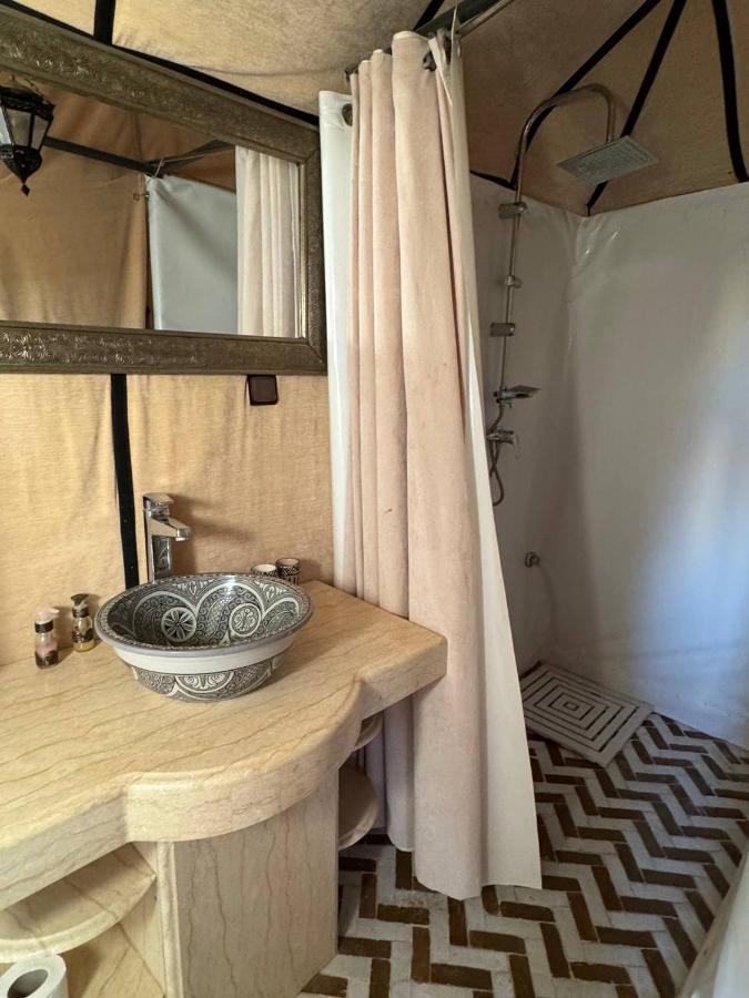 Sahara Dunes Luxury Camp メルズーガ エクステリア 写真