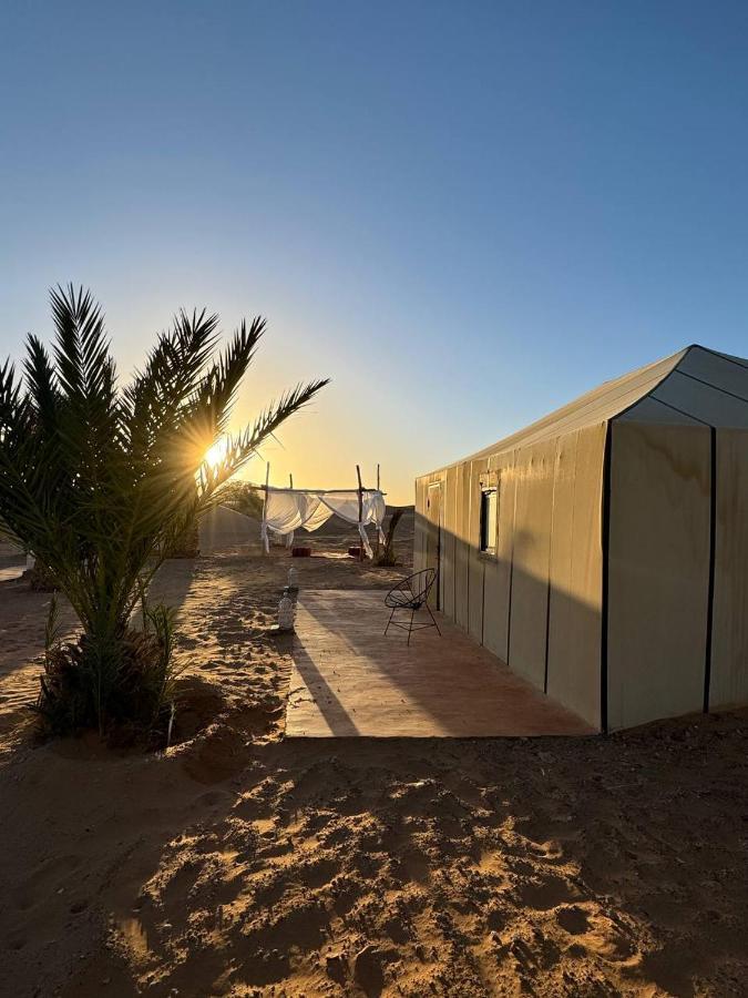 Sahara Dunes Luxury Camp メルズーガ エクステリア 写真