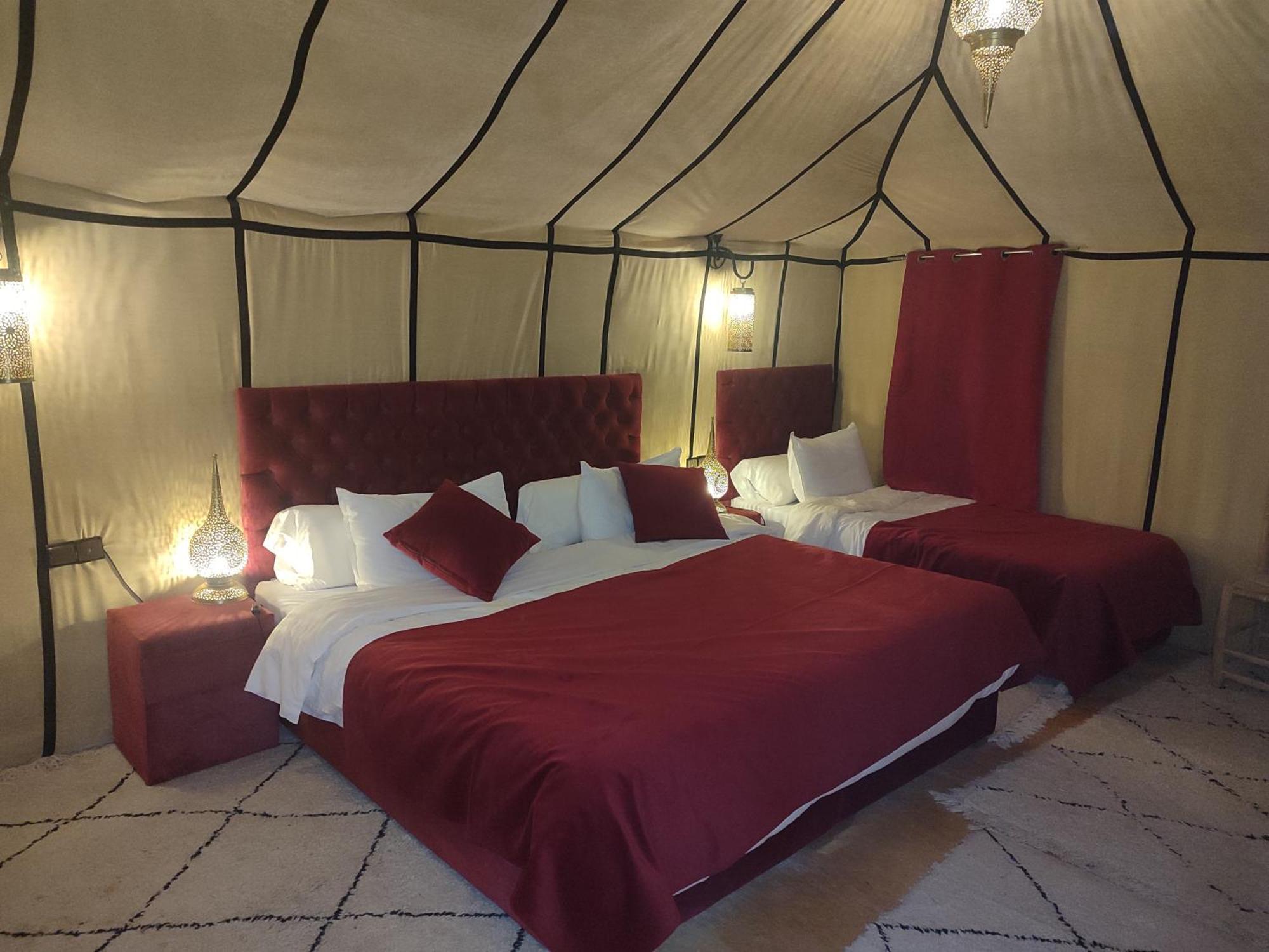 Sahara Dunes Luxury Camp メルズーガ エクステリア 写真