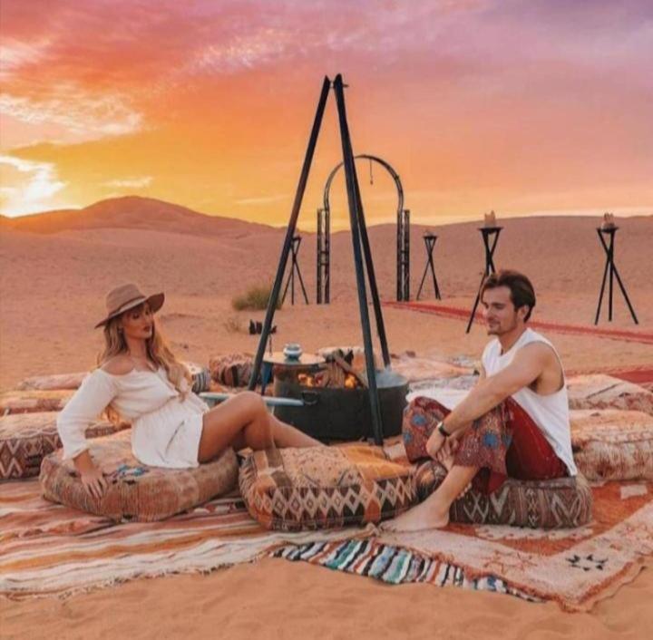 Sahara Dunes Luxury Camp メルズーガ エクステリア 写真